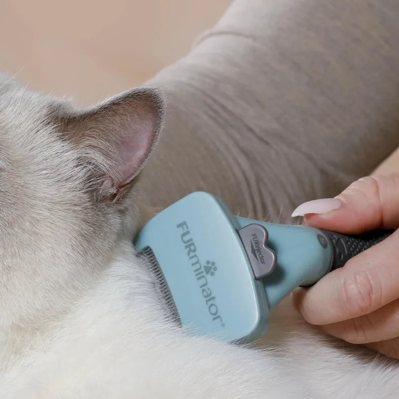 The FURminator Deshedding Tool